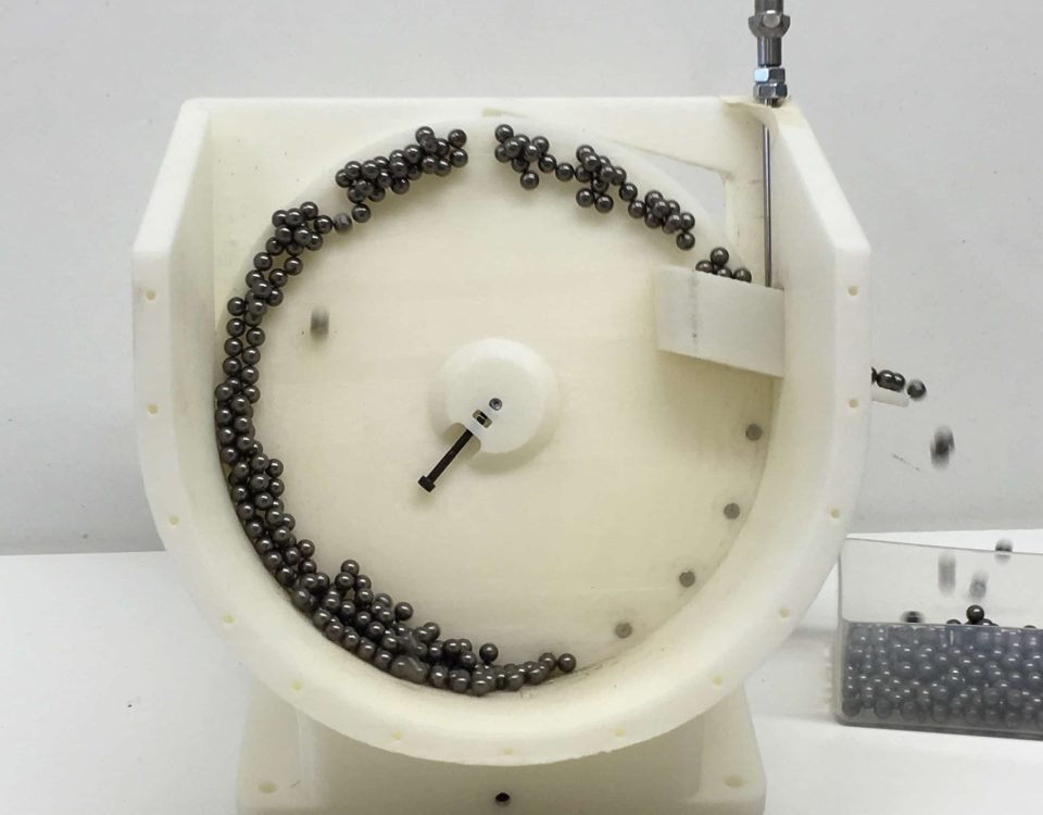 3d printed magnetic automated feeder